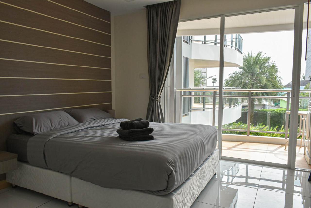 Whale Marina Condominium Na Chom Thian Room photo