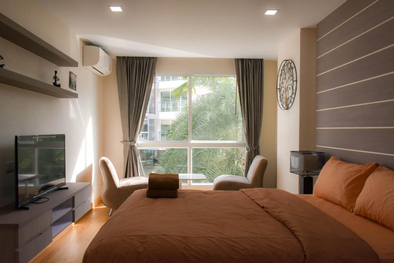 Whale Marina Condominium Na Chom Thian Room photo